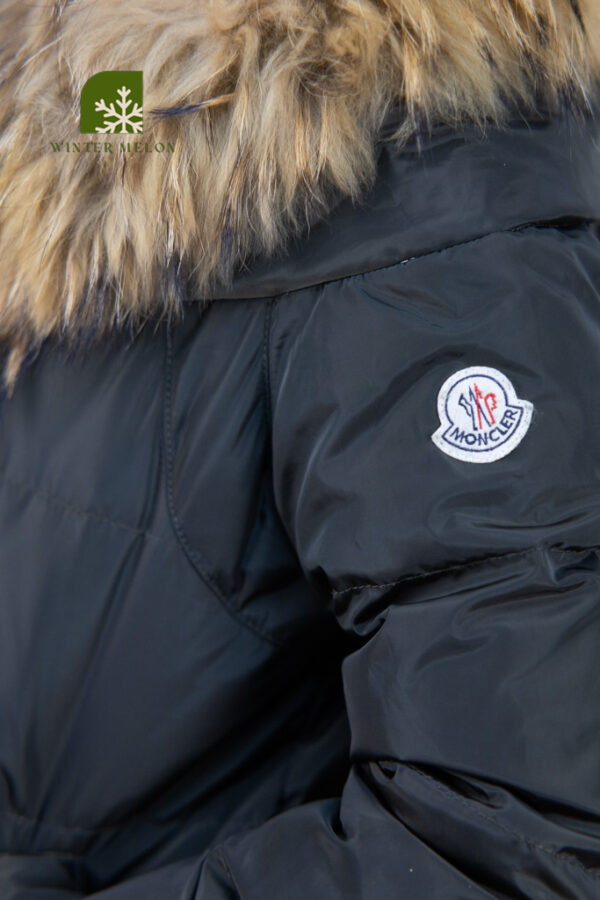 เสื้อกันหนาว MONCLER  สีเขียวขี้ม้ามีเฟอร์ - Image 4