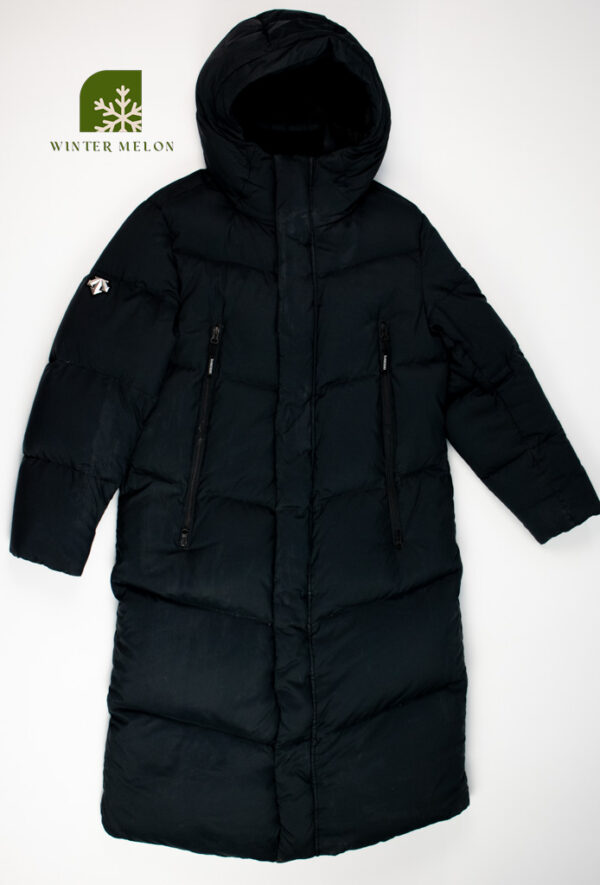 เสื้อกันหนาว DESCENTE สีดำ