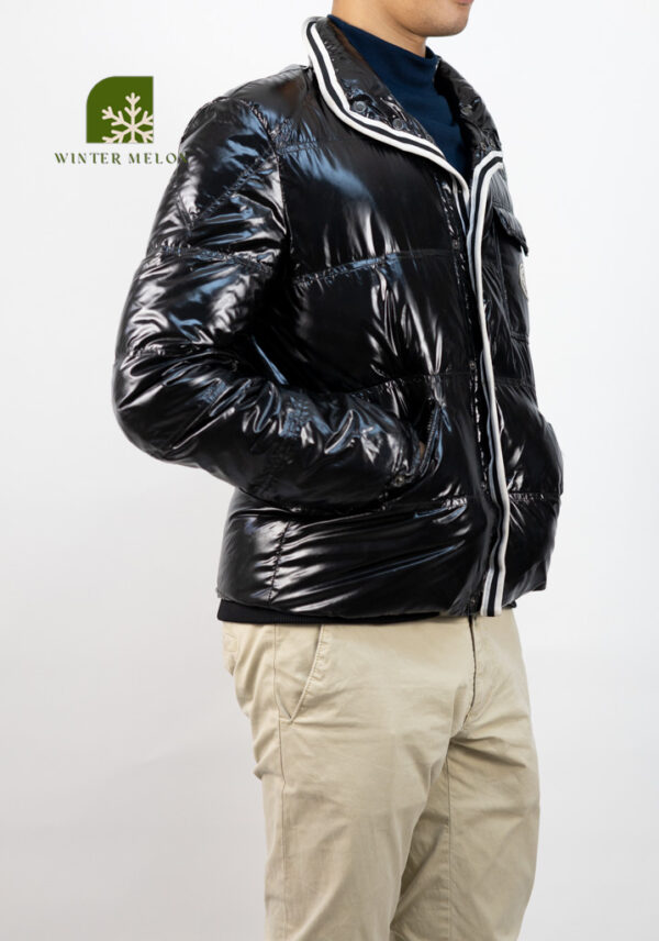 เสื้อกันหนาว MONCLER สีดำเงา - Image 4