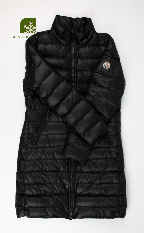 เสื้อกันหนาว MONCLER สีดำ