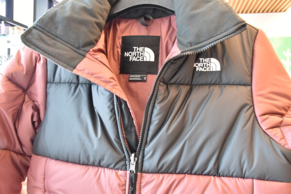 วิธีการเช็คเสื้อ The North Face ของแท้