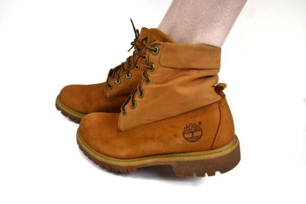 รองเท้าหิมะTIMBERLANDสีน้ำตาลทอง - Image 4