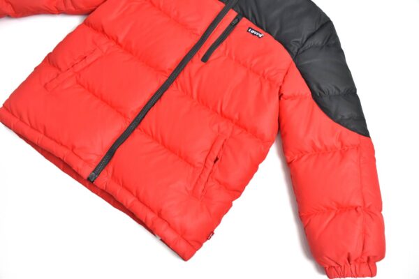 เสื้อกันหนาวเด็ก LEVI'S สีแดงดำ - Image 3