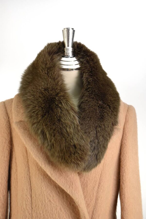 เฟอร์ตกแต่ง SAGA FOX สีน้ำตาลไหม้ FD026 - Image 3