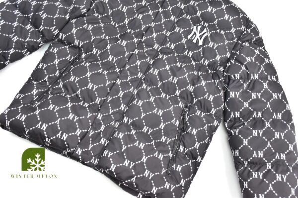 เสื้อกันหนาว MLB สีดำ - Image 2