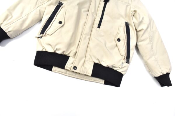 เสื้อกันหนาวเด็กสีครีม K2 - Image 3