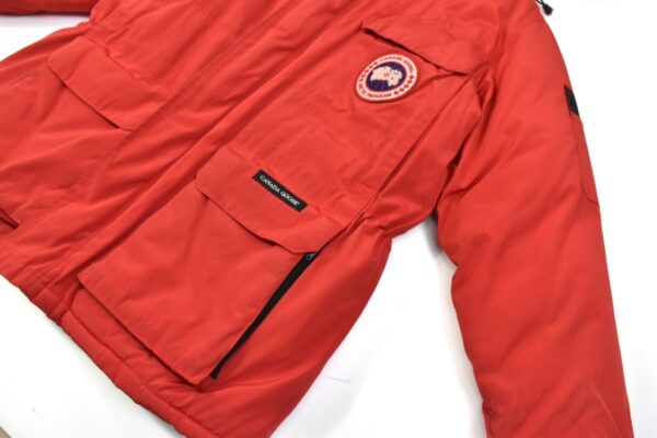 เสื้อกันหนาว CANADA GOOSE สีแดง - Image 2