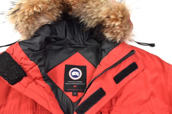 เสื้อกันหนาว CANADA GOOSE สีแดง - Image 4