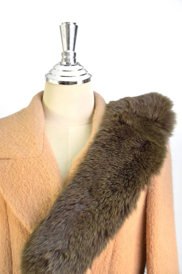 เฟอร์ตกแต่ง SAGA FOX สีน้ำตาลไหม้ - Image 2