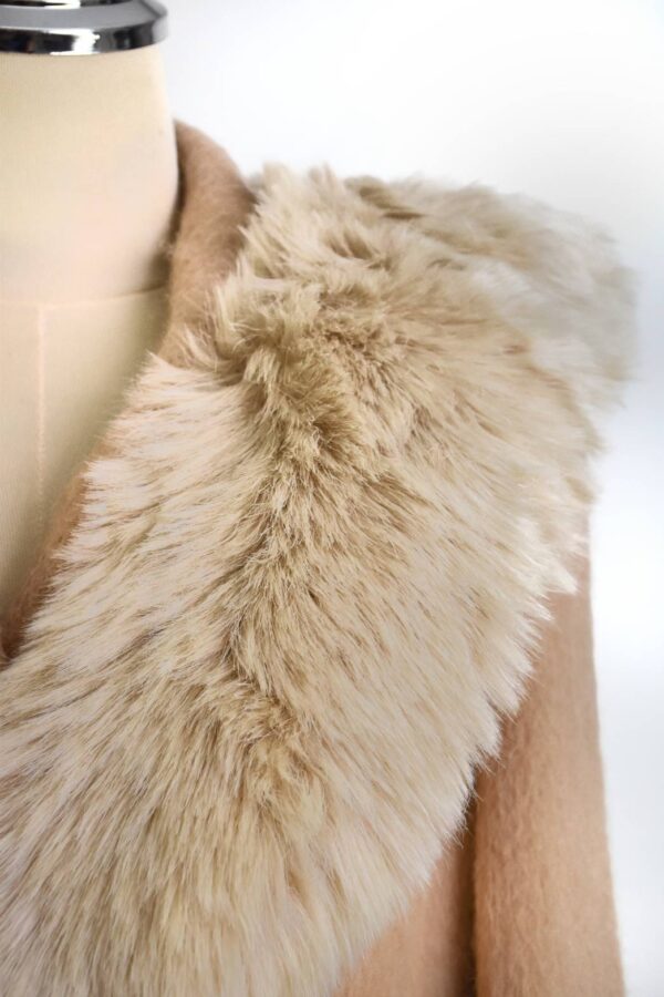 เฟอร์ตกแต่ง สีครีมสั้น - Image 3