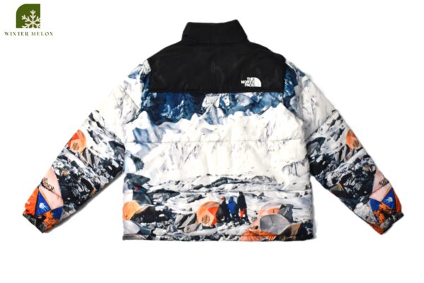 เสื้อกันหนาว THE NORTH FACE สีขาว ลายภูเขาส้ม - Image 5