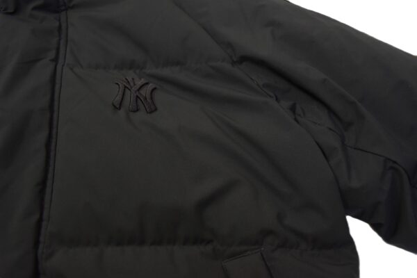 เสื้อกันหนาว MLB สีดำ รุ่นยาว - Image 2