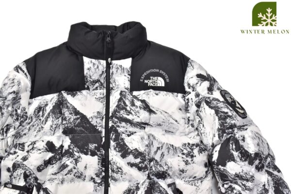 เสื้อกันหนาว THE NORTH FACE สีดำลายภูเขา - Image 2