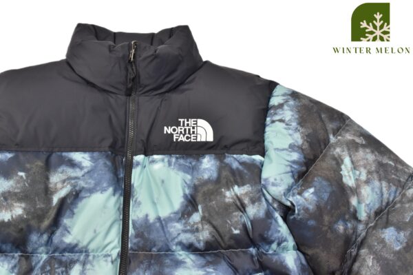 เสื้อกันหนาว THE NORTH FACE สีเขียวลายแสงเหนือ - Image 2
