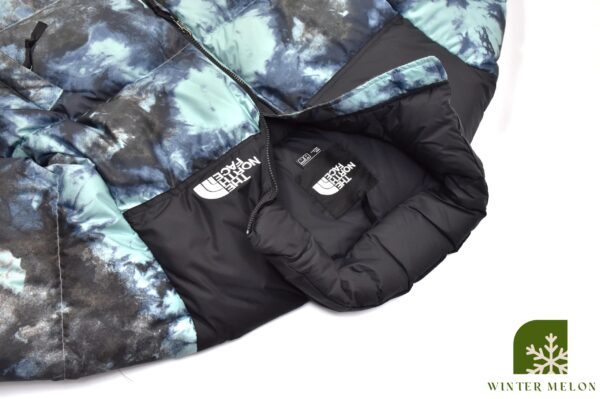 เสื้อกันหนาว THE NORTH FACE สีเขียวลายแสงเหนือ - Image 3