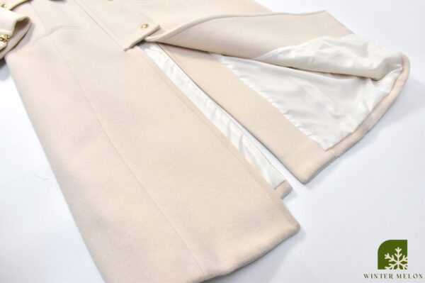 เสื้อโค้ท สีขาวครีม - Image 4