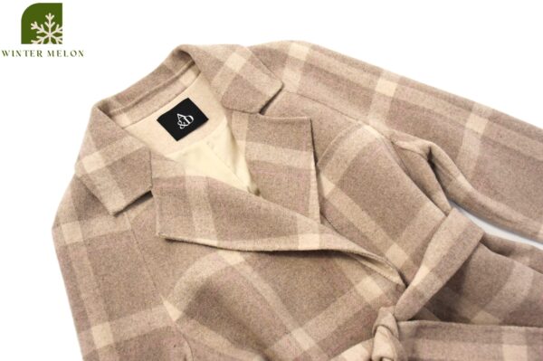 เสื้อโค้ท A&D	สีน้ำตาลลายสก๊อต - Image 2
