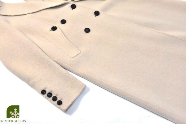 เสื้อโค้ท สีขาวครีม - Image 3