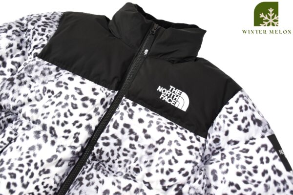 เสื้อกันหนาว THE NORTH FACE สีเทาลายเสือ - Image 2
