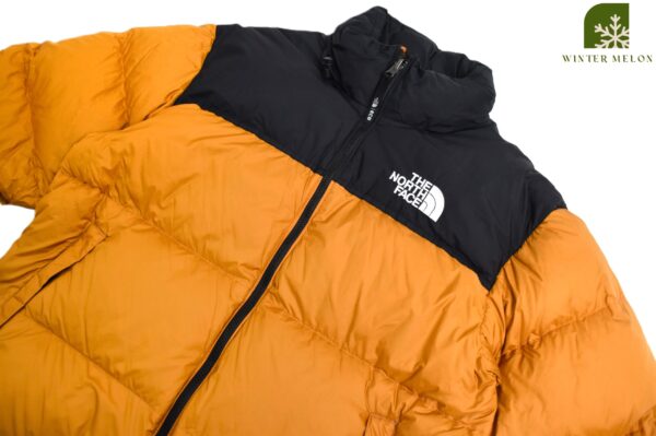 เสื้อกันหนาว THE NORTH FACE สีน้ำตาลทอง - Image 2
