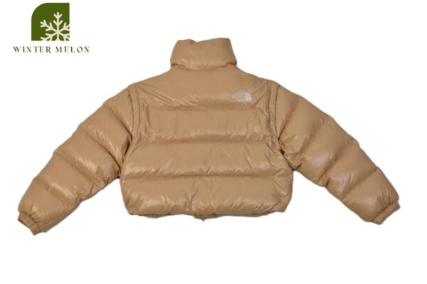 เสื้อกันหนาวทรงครอป THE NORTH FACE สีครีมกาแฟ รุ่นแขนถอดเป็นกั๊ก - Image 5