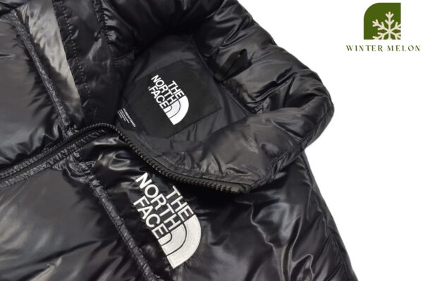 เสื้อกันหนาวทรงครอปTHE NORTH FACE สีดำ - Image 2